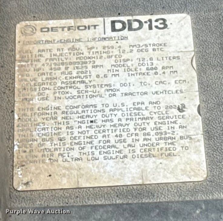 image for item HI9382 2022 Freightliner Cascadia 126 semi truck