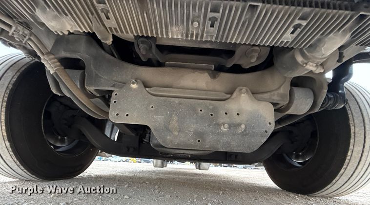 image for item HI9383 2021 Freightliner Cascadia 126 semi truck