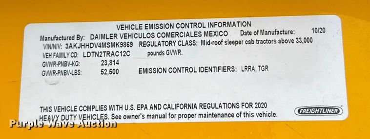 image for item HI9383 2021 Freightliner Cascadia 126 semi truck