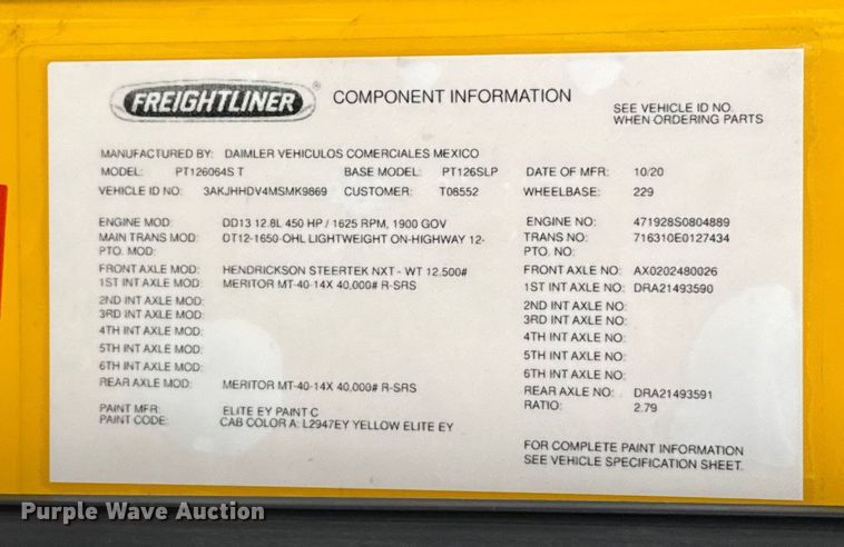 image for item HI9383 2021 Freightliner Cascadia 126 semi truck