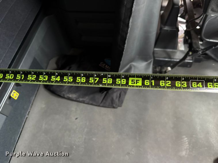 image for item HI9384 2021 Freightliner Cascadia 126 semi truck