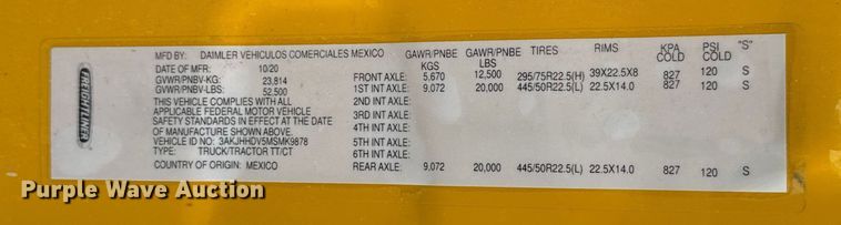 image for item HI9384 2021 Freightliner Cascadia 126 semi truck