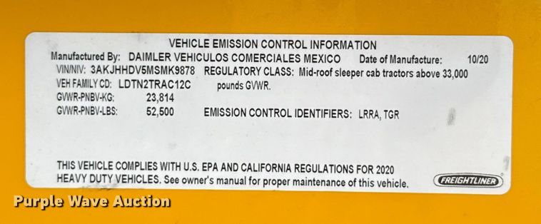 image for item HI9384 2021 Freightliner Cascadia 126 semi truck