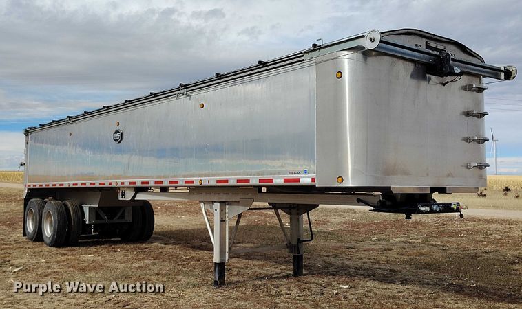 image for item IH9361 2026 Mac end dump trailer