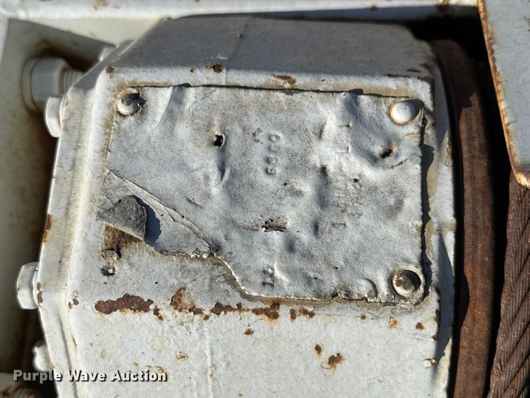 image for item NA9893 1997 Trail King SA Series drop tilt deck equipment trailer