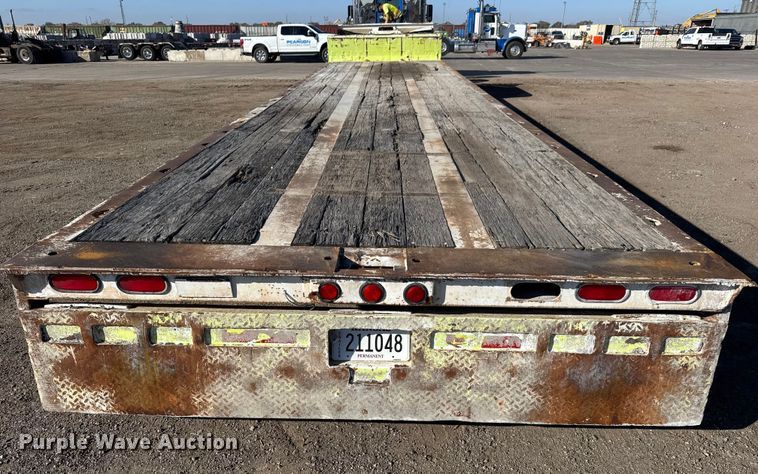 image for item NA9893 1997 Trail King SA Series drop tilt deck equipment trailer