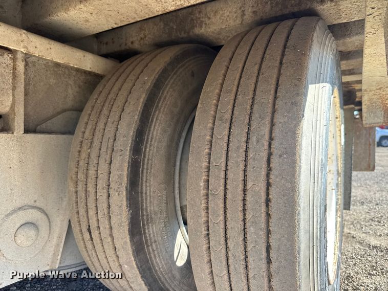 image for item NA9893 1997 Trail King SA Series drop tilt deck equipment trailer