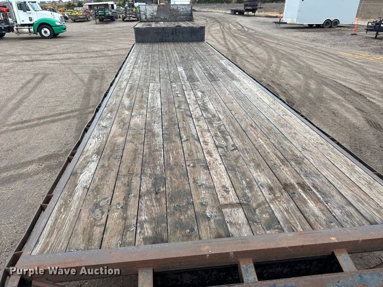 image for item NA9954 2010 Trail Master drop deck equipment trailer