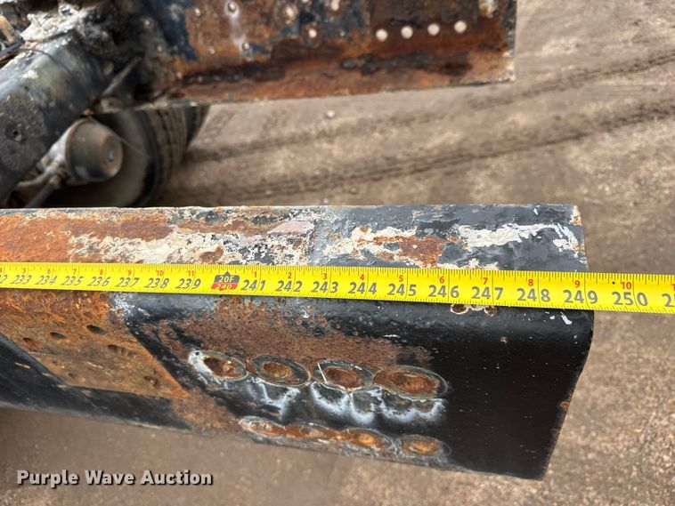 image for item NA9956 1998 Kenworth W900 truck cab and chassis