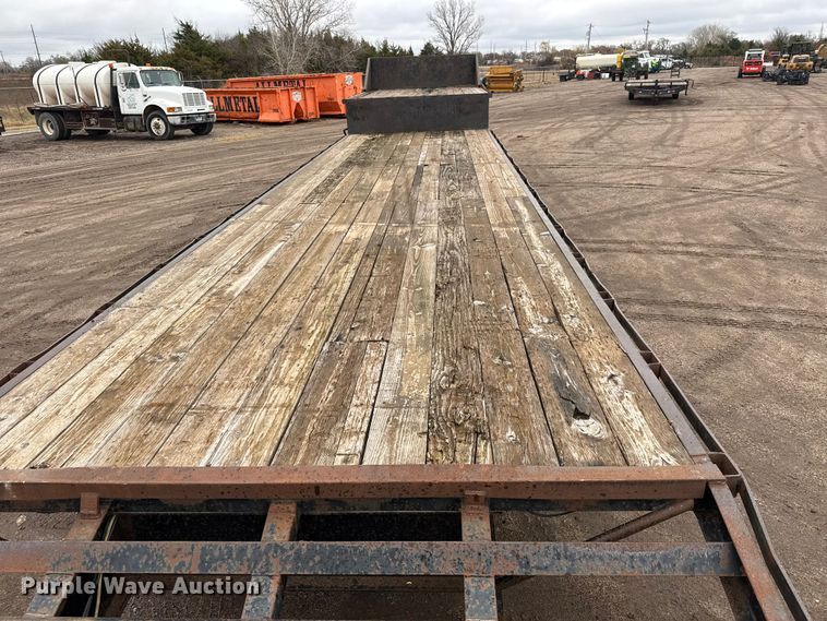 image for item NA9960 2009 Trail Master TM-53108 drop deck equipment trailer