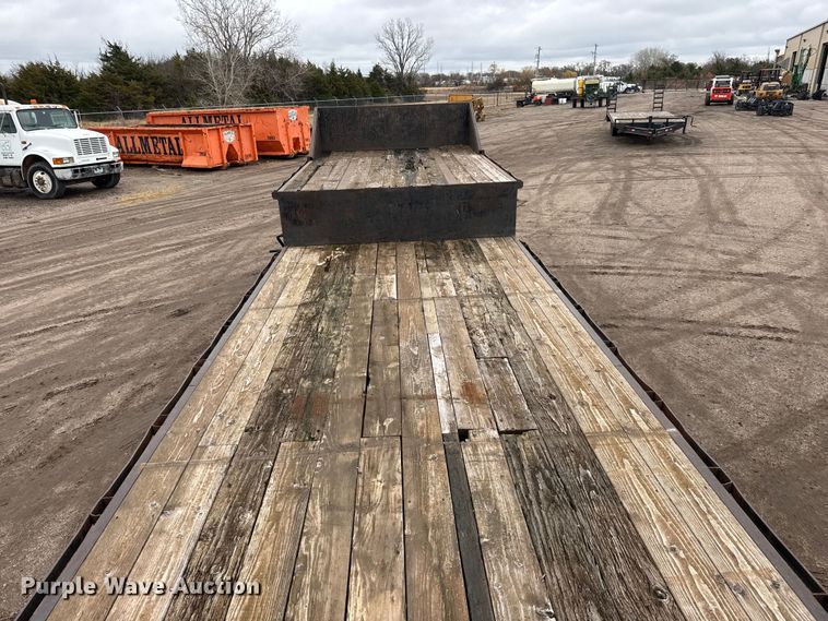 image for item NA9960 2009 Trail Master TM-53108 drop deck equipment trailer