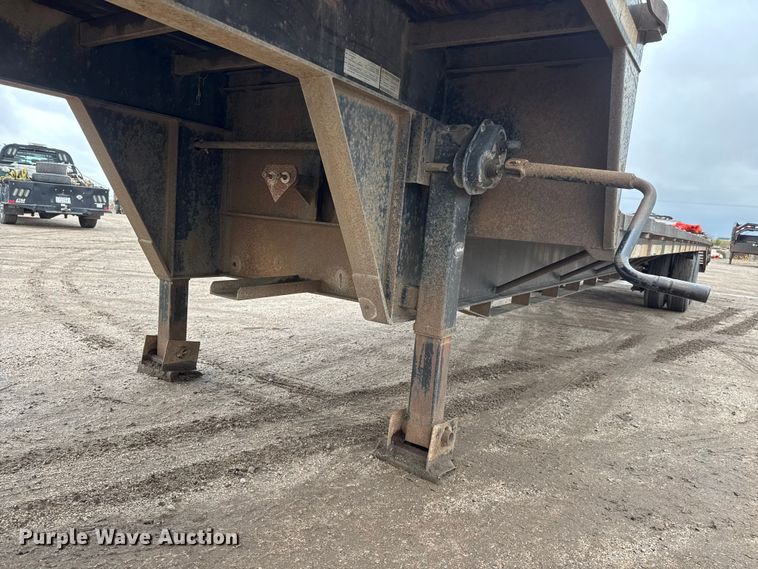 image for item NA9960 2009 Trail Master TM-53108 drop deck equipment trailer