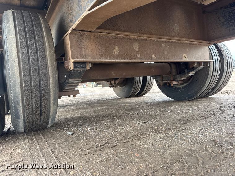 image for item NA9960 2009 Trail Master TM-53108 drop deck equipment trailer