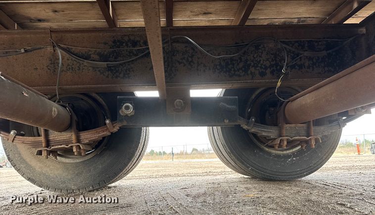 image for item NA9960 2009 Trail Master TM-53108 drop deck equipment trailer