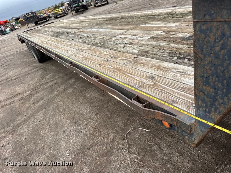 image for item NA9960 2009 Trail Master TM-53108 drop deck equipment trailer