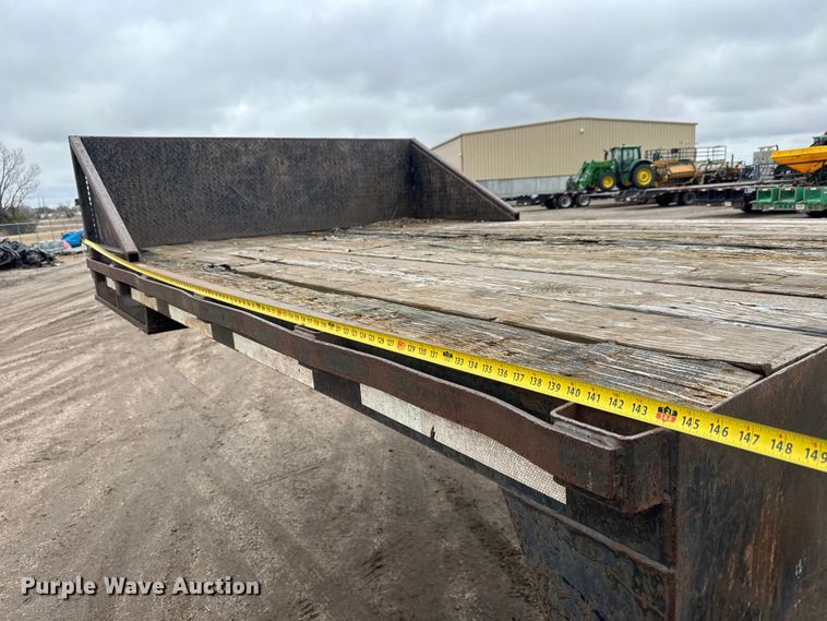 image for item NA9960 2009 Trail Master TM-53108 drop deck equipment trailer