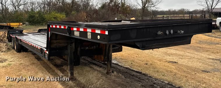 image for item NA9971 1982 Daco LB253782 drop deck trailer