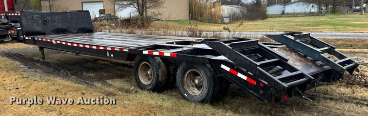image for item NA9971 1982 Daco LB253782 drop deck trailer