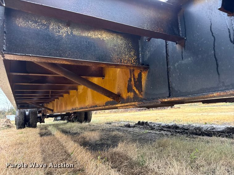 image for item NA9971 1982 Daco LB253782 drop deck trailer