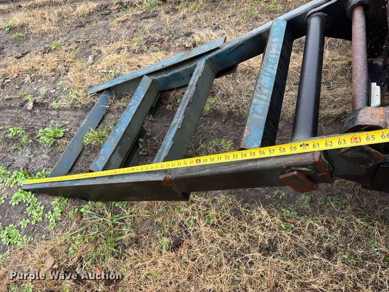 image for item NA9971 1982 Daco LB253782 drop deck trailer