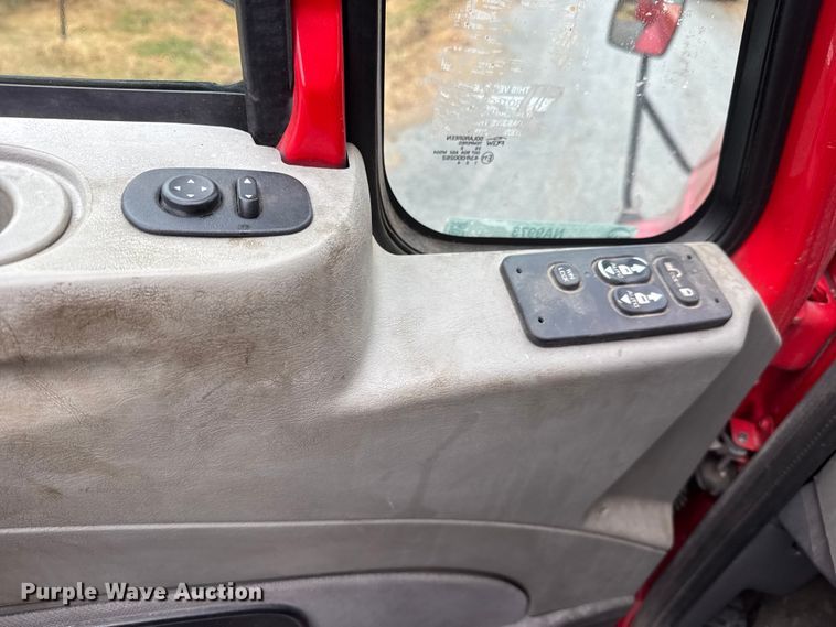 image for item NA9973 2013 International ProStar semi truck