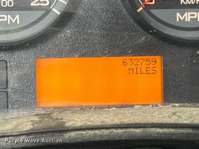 image for item NA9973 2013 International ProStar semi truck