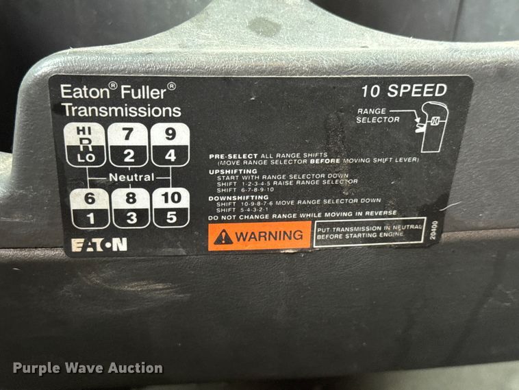 image for item NA9973 2013 International ProStar semi truck