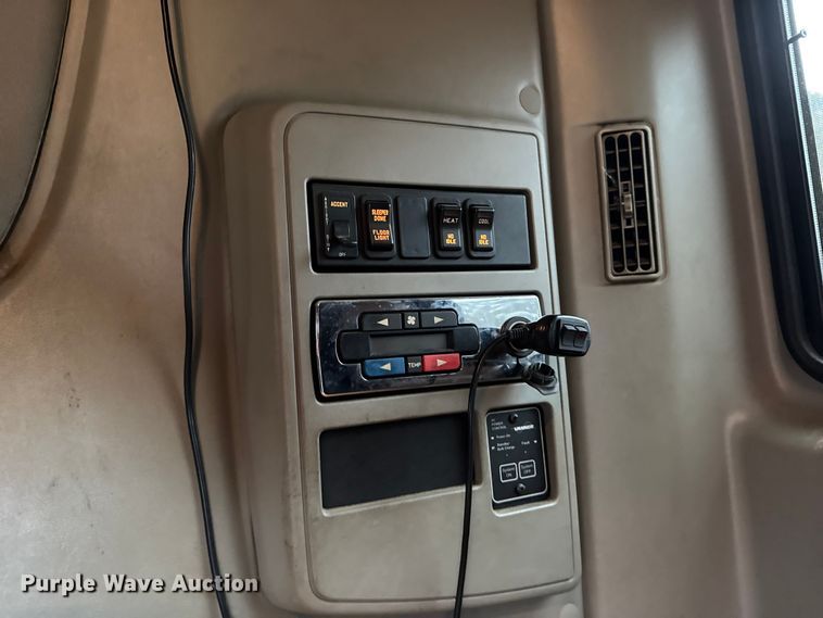 image for item NA9973 2013 International ProStar semi truck