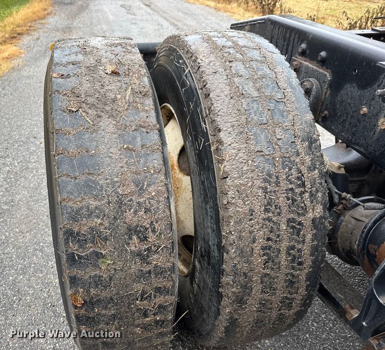 image for item NA9973 2013 International ProStar semi truck