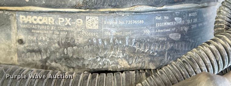 image for item NB9000 2014 Peterbilt 348 rollback truck