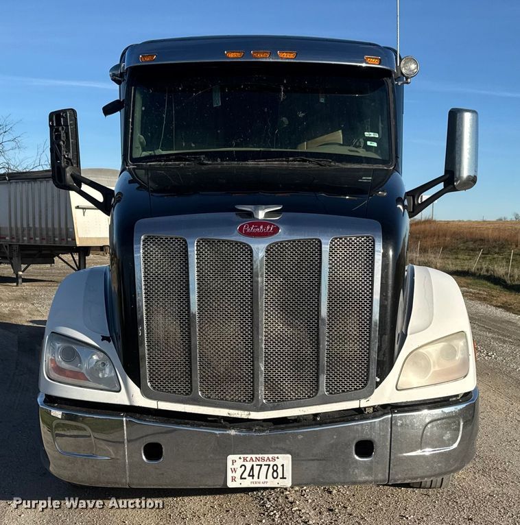 CAMIóN CAMAROTE 2016 PETERBILT