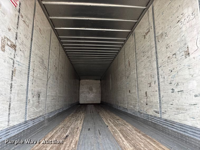 image for item NB9027 2003 Wabash dry van trailer