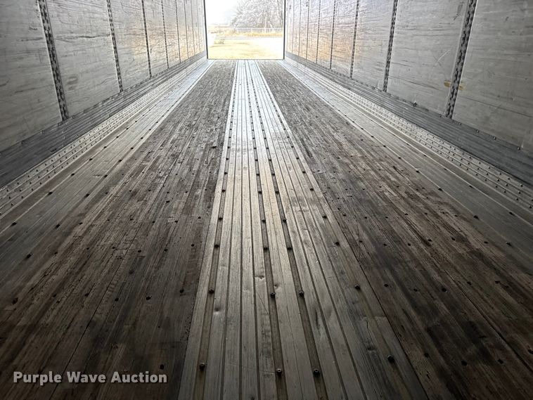 image for item NB9027 2003 Wabash dry van trailer