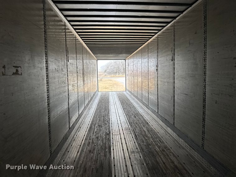 image for item NB9027 2003 Wabash dry van trailer