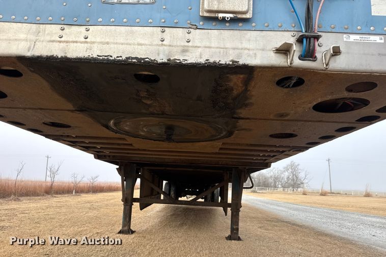 image for item NB9027 2003 Wabash dry van trailer