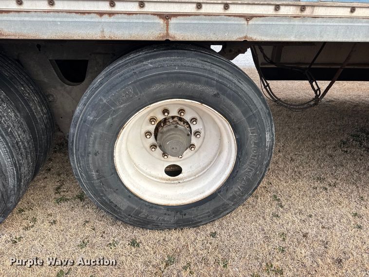 image for item NB9027 2003 Wabash dry van trailer