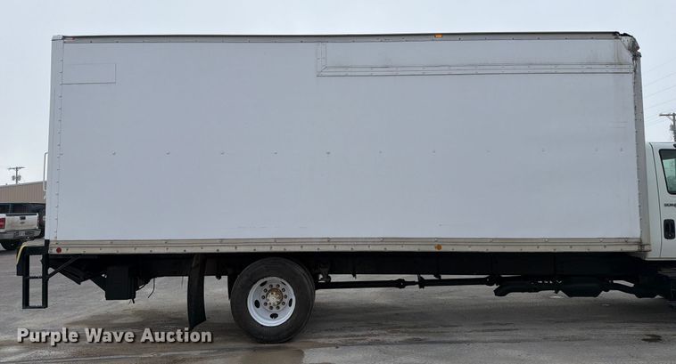 image for item NE9840 2008 International 4300 box truck