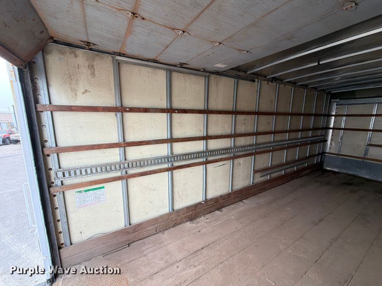 image for item NE9840 2008 International 4300 box truck