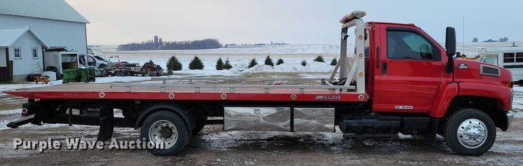 image for item NO9835 2003 Chevrolet C6500 rollback truck