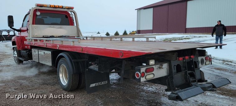 image for item NO9835 2003 Chevrolet C6500 rollback truck
