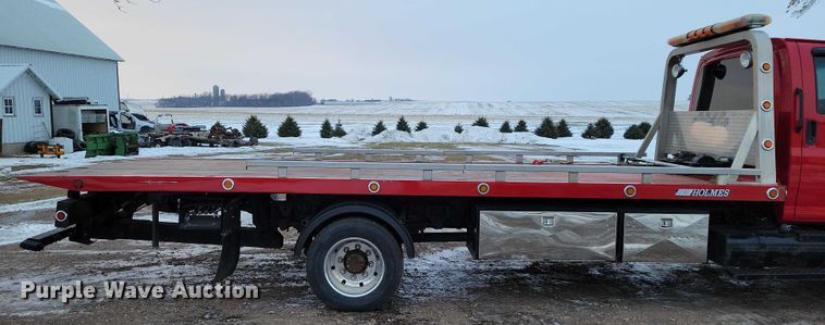 image for item NO9835 2003 Chevrolet C6500 rollback truck