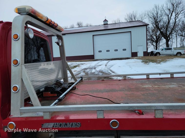 image for item NO9835 2003 Chevrolet C6500 rollback truck