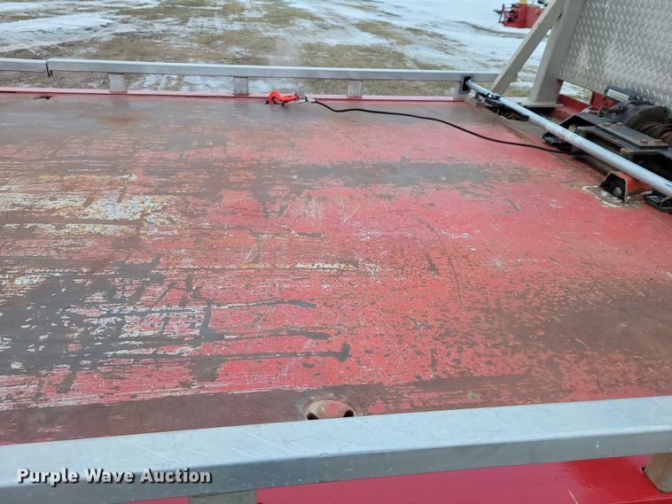 image for item NO9835 2003 Chevrolet C6500 rollback truck