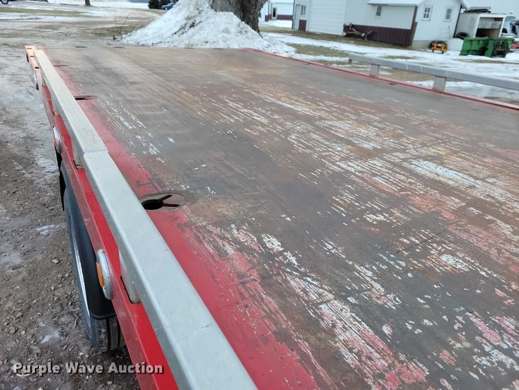 image for item NO9835 2003 Chevrolet C6500 rollback truck