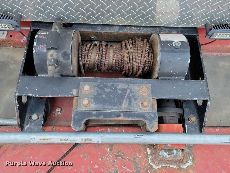 image for item NO9835 2003 Chevrolet C6500 rollback truck