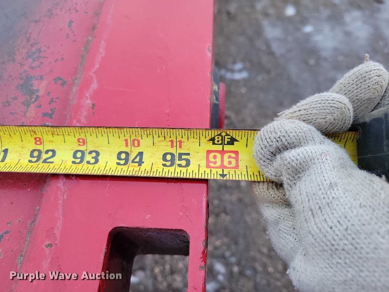 image for item NO9835 2003 Chevrolet C6500 rollback truck