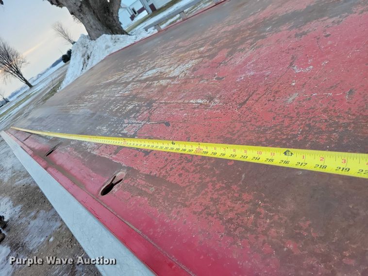 image for item NO9835 2003 Chevrolet C6500 rollback truck