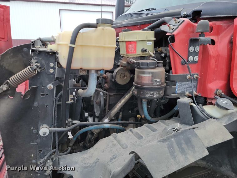 image for item NO9835 2003 Chevrolet C6500 rollback truck