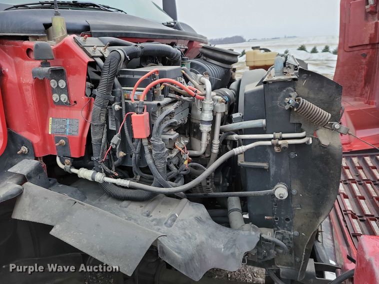 image for item NO9835 2003 Chevrolet C6500 rollback truck