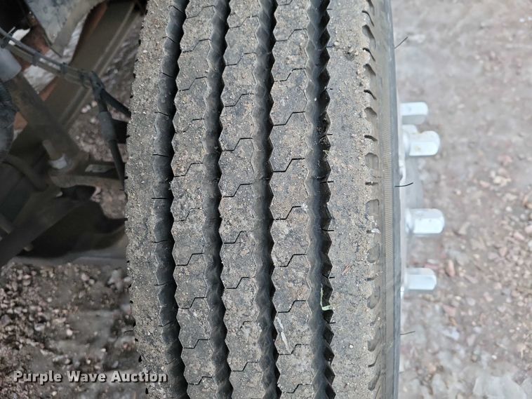 image for item NO9835 2003 Chevrolet C6500 rollback truck